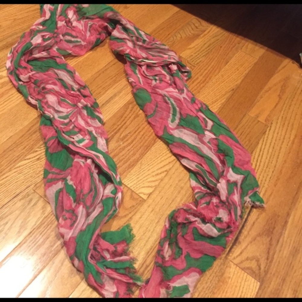 Lilly Pulitzer Pink and Green Murphette